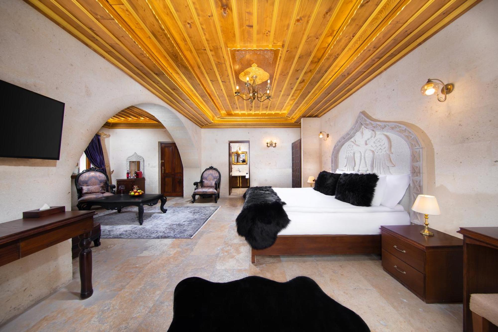 Cappadocia Pegasos Cave Suite Hotel Uchisar Exterior photo
