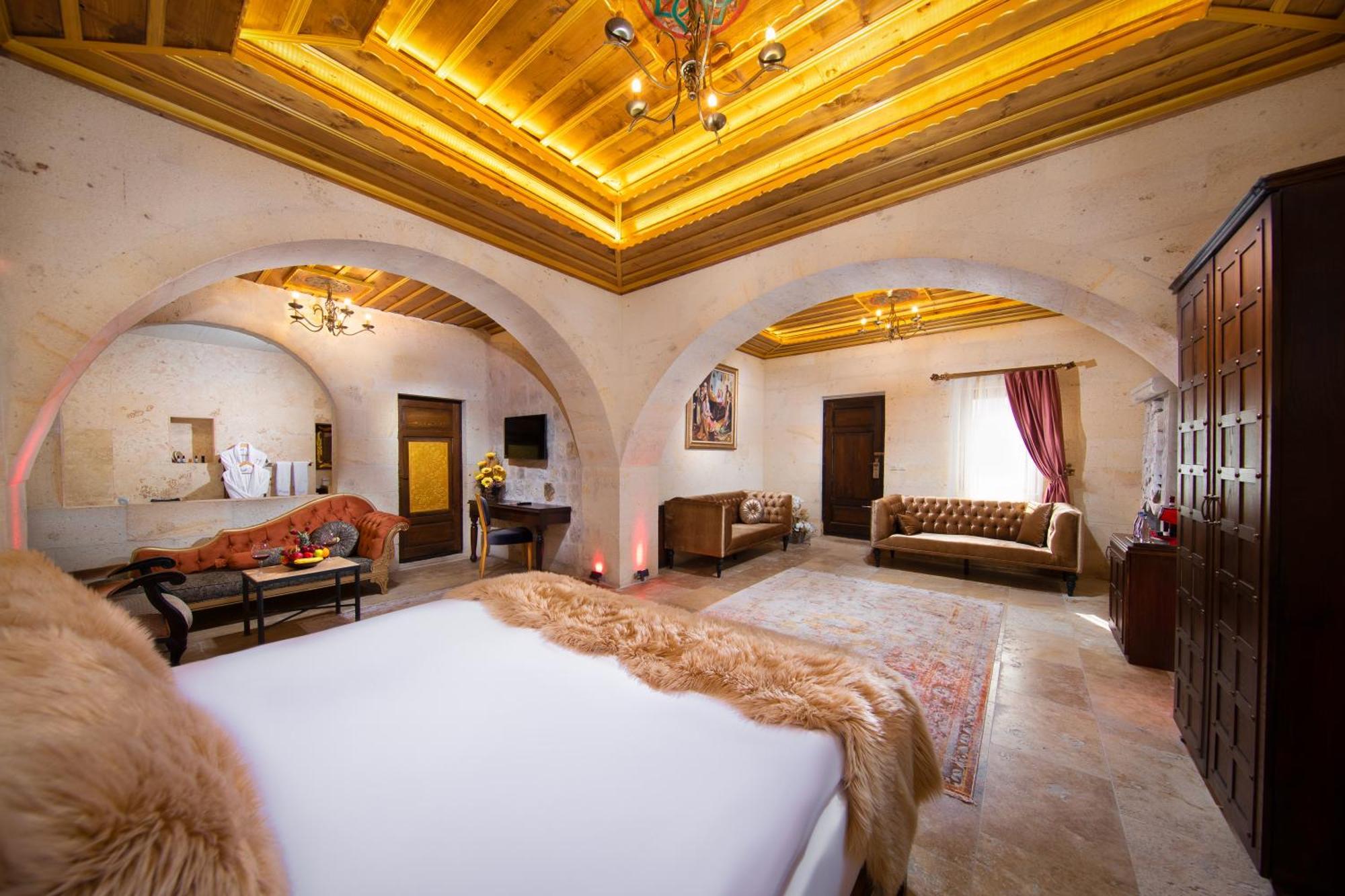 Cappadocia Pegasos Cave Suite Hotel Uchisar Exterior photo