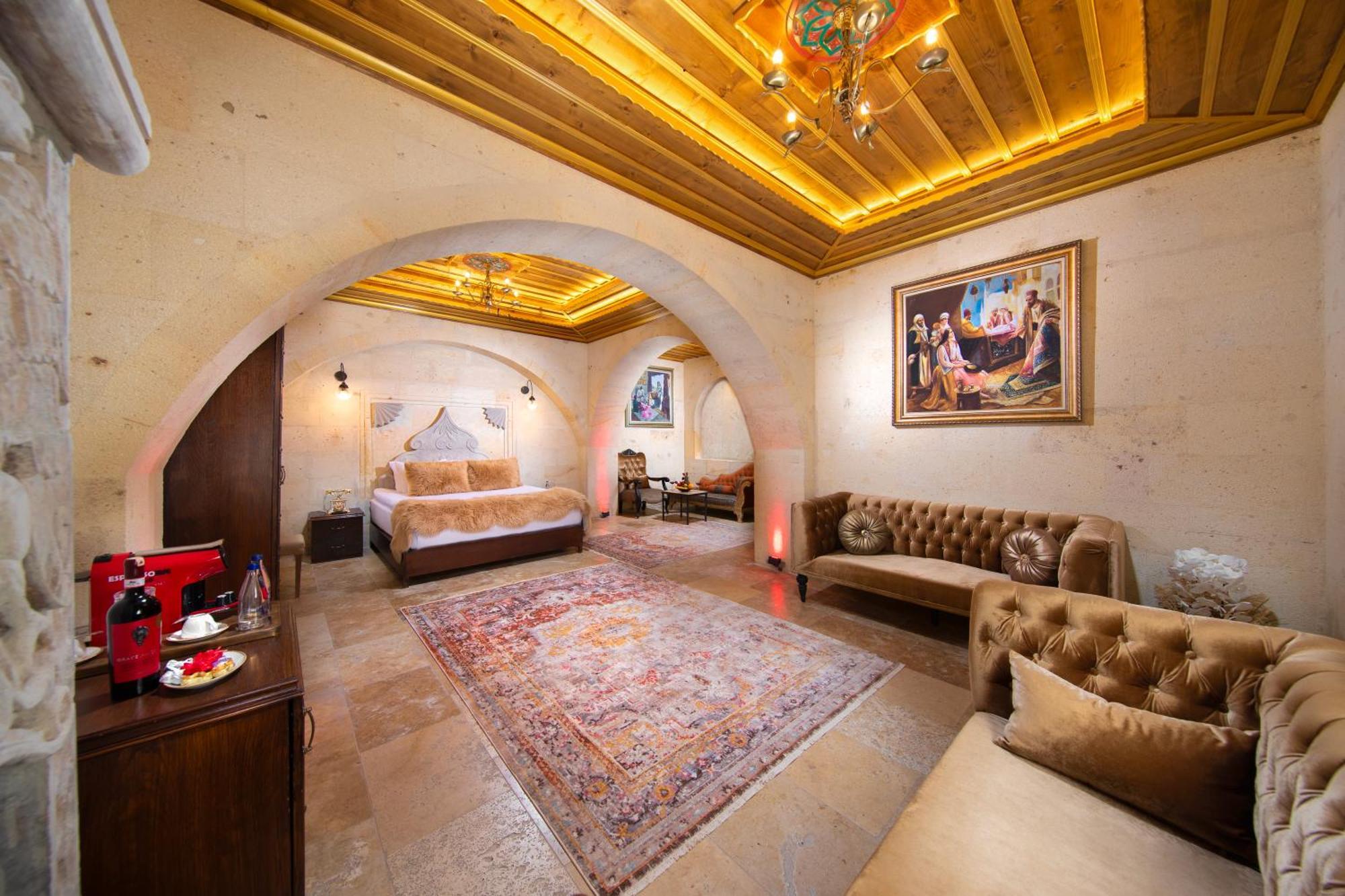Cappadocia Pegasos Cave Suite Hotel Uchisar Exterior photo