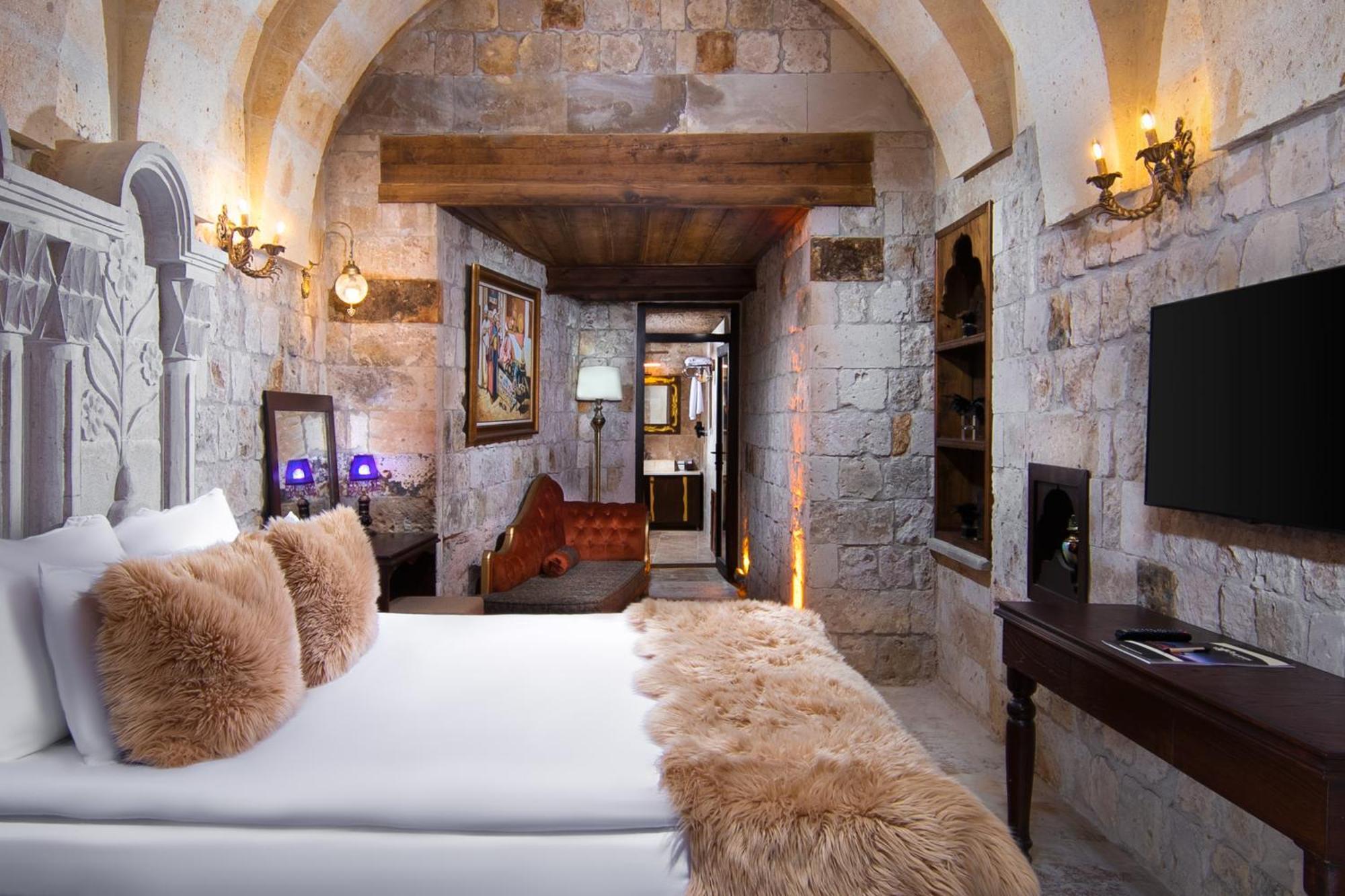 Cappadocia Pegasos Cave Suite Hotel Uchisar Exterior photo