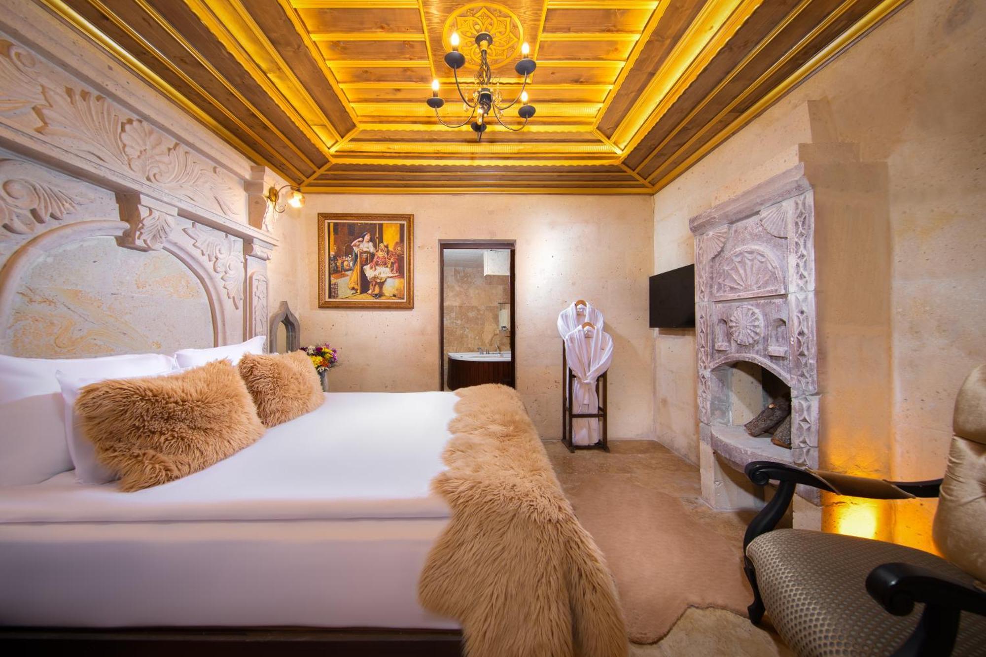 Cappadocia Pegasos Cave Suite Hotel Uchisar Exterior photo