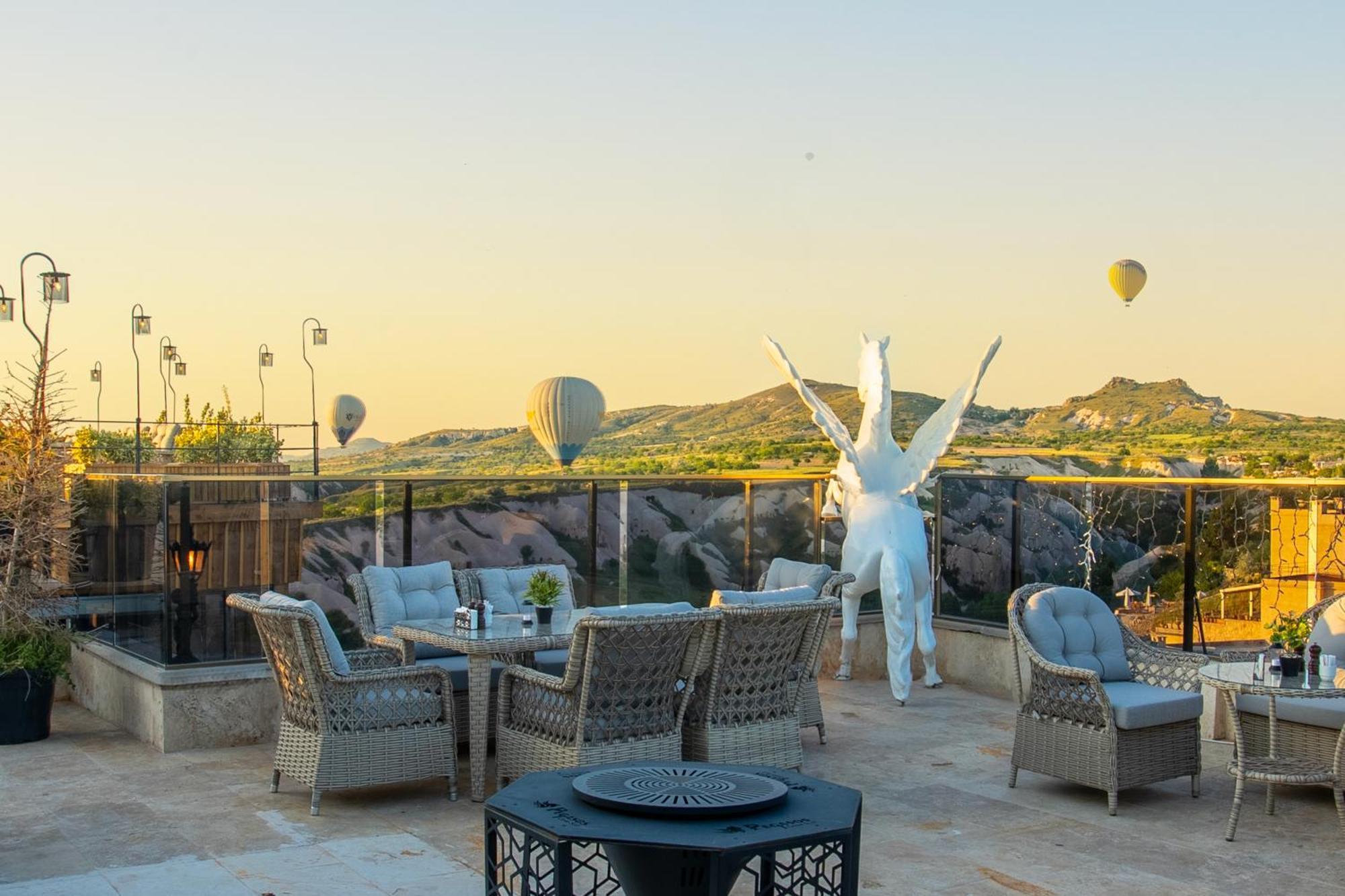 Cappadocia Pegasos Cave Suite Hotel Uchisar Exterior photo
