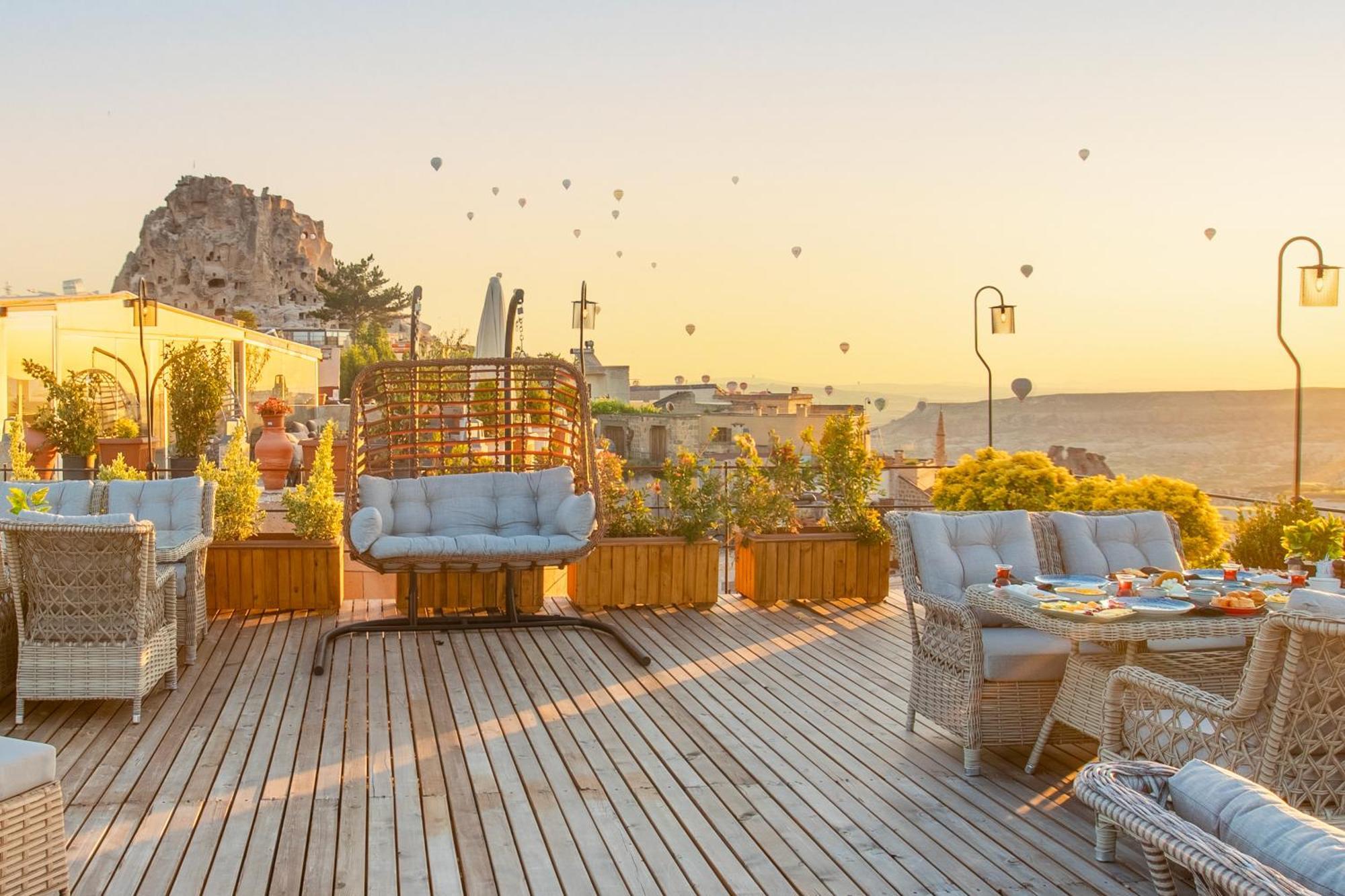 Cappadocia Pegasos Cave Suite Hotel Uchisar Exterior photo